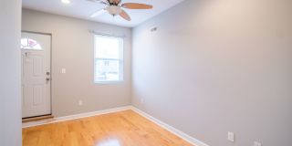 Contemporary Three Bedroom Home in Point Breeze Gallery 14