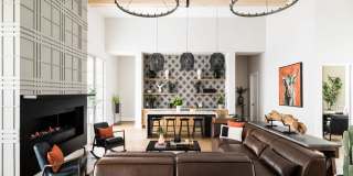 Onyx at Westgate Gallery 21