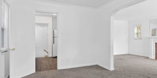 3 bedroom bungalow - $1200 Gallery 8
