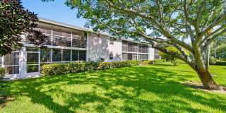 4 Westwood Avenue Gallery 1