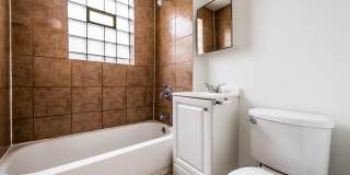 5800-04 S Artesian Ave Gallery 2