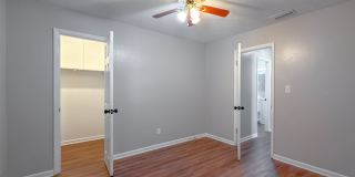 RENOVATED 2/1 w/ New Flooring/Paint, Fenced Yard, Deck, Walk In Closets, Granite Counters, & Stainless Appliances ! Avail NOW for $1295/month Gallery 26