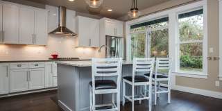 Custom Hillsboro Ranch with Gourmet Kitchen, Dual Fireplaces & Upgraded Finishes! Custom Hillsboro Ranch with Gourmet Kitchen, Dual Fireplaces & Upgraded Finishes! Gallery 16