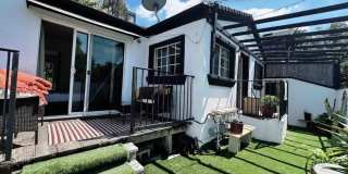 1 bed / 1 bath apartment in Echo Park is now available - Private yard - Parking - In-unit laundry! Gallery 1