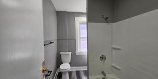 Updated 1 bedroom 1 bath apartment for rent! Gallery 5