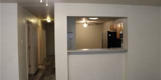 415 E 4th Avenue Gallery 15