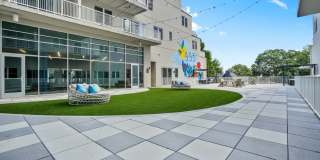 555 Boulevard Gallery 51