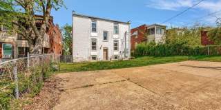 3908 Mcdonald Avenue Gallery 39