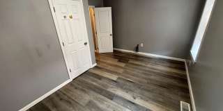 1717 FONTAIN Street Gallery 20