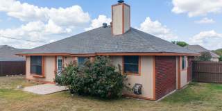 2702 Hemlock Dr Gallery 17