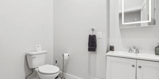 104 Fleming Ave Gallery 10