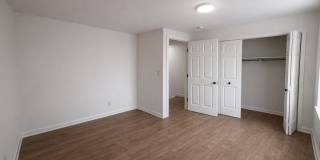 1911 South 11th Street Gallery 14