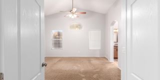 18624 N 2nd Avenue Gallery 13