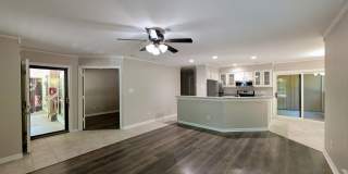 Cozy 2-Bedroom, 2-Bath Condo Nestled in Cary Gallery 6