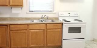 AVAILABLE AUGUST- Beautiful 3 Bed, 1 Bath Home Gallery 7