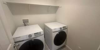 Charming 3 bedroom, 2.5 bath house! Gallery 12