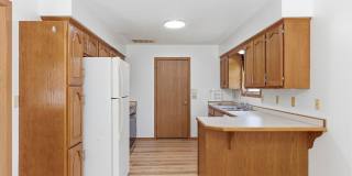 Nixa 3 bed 2 bath 2 car garage home! Gallery 26