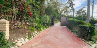 4732 Del Moreno Drive Gallery 12