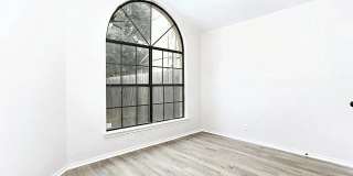 Single Story 3-Bedroom Home Gallery 13
