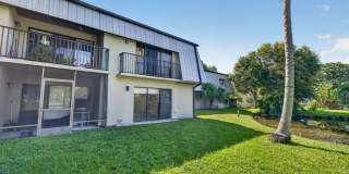 Pierce Beach Premier Apartments at Woodland Condominium Gallery 57