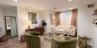 Columbia Heights| 900 sqft 2bd, 1bth|Townhouse English Bsmt Apt| Shared Back Patio Columbia Heights| 900 sqft 2bd, 1bth|Townhouse English Bsmt Apt| Shared Back Patio Gallery 1
