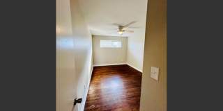 217 Mountain Avenue, SW Unit 2 Gallery 7