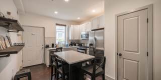 Modern Olde Kensington Home Gallery 4