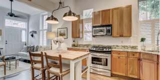 Charming 2 Bedroom/1.5 Bathroom Townhome with Detached Garage in Federal Hill, Baltimore, MD! Gallery 23