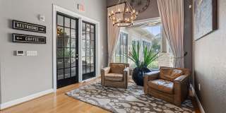 Parkway Grande Apartment Homes Gallery 13