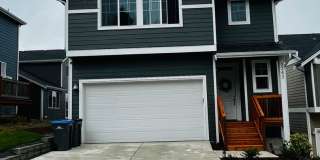 2022 Built, 4 Bedroom, Beautiful Home! Gallery 1