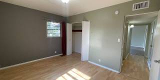 1419/1421 Adams Gallery 9