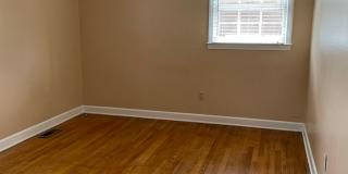 4 Bedroom 2.5 Ranch Located Near Wade Hampton Boulevard!! Gallery 31