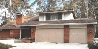 Stunning 5-Bedroom Home in Lake Forest! Gallery 1
