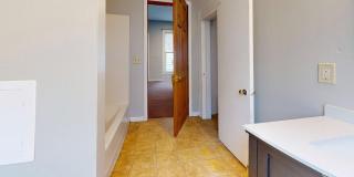 Madison/W.95th neighborhood : 3 bedroom/1 bath single family house available NOW. Gallery 80