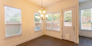 Spacious, Stylish, and Perfectly Located 3 Bedrooms, 2.5 Bathrooms in North Shields!!! Gallery 10
