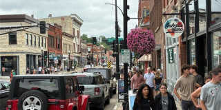 206 5th Street S Gallery 76