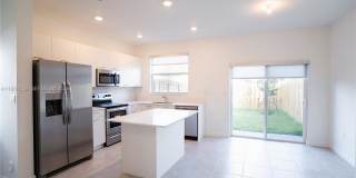 12133 Northwest 23rd Court Gallery 2