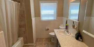 3315 25th Street Gallery 13