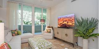 Beautiful Condo Gallery 14