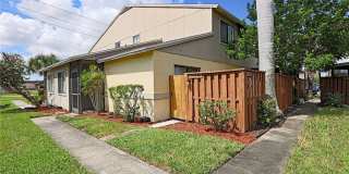 5274 Cedarbend Drive unit: 3 Gallery 1