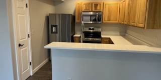 Newly remodeled 3 bedroom condo Gallery 38