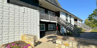 Riverside View Apartments Gallery 1