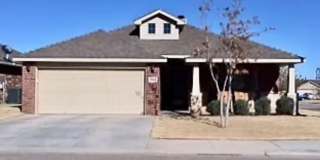 Beautiful 3/2/2 in Lubbock-Cooper ISD! Gallery 1