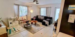 1335 15th Street Gallery 5