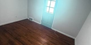 A Single family home with Garage in Garfield Heights Gallery 10