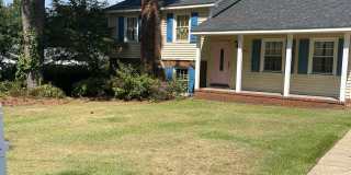 1616 Morehead Ave Gallery 1