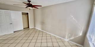 801 S Brevard Avenue Gallery 4