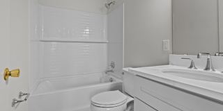 2111 Bellevue Avenue 2111 Bellevue Avenue Gallery 6