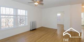 5214 North Damen Ave. Gallery 2