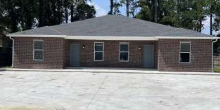 717 N Park Boulevard Gallery 1